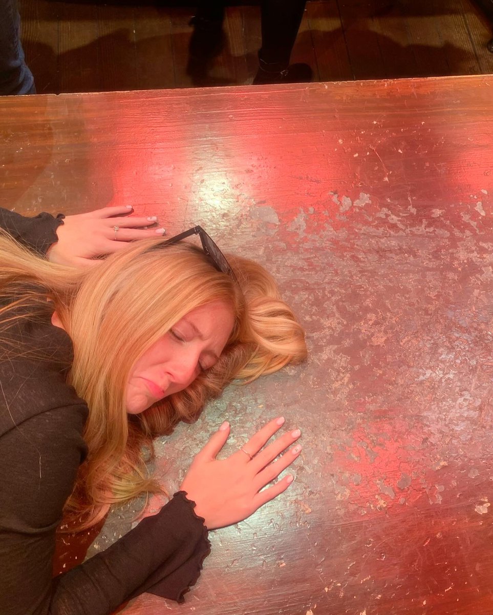 Ella Frost tweet media