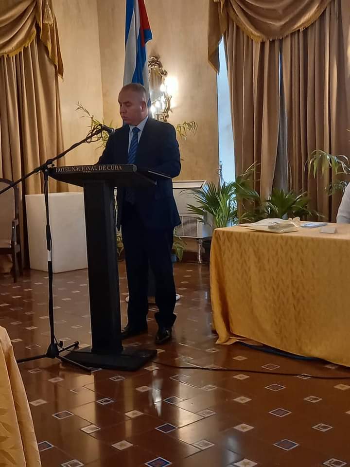 finanzasprecios's tweet photo. Esta jornada interviene ministro de Finanzas y Precios, Vladimir Regueiro en el encuentro Técnico de la Asociación Latinoamericana para el desarrollo del Seguro Agropecuario.
#PorCubaTrabajamos
##FinanzasyPrecios https://t.co/hTj9MAsVvR