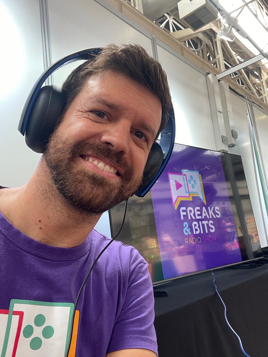 Simmer 🎮 tweet media