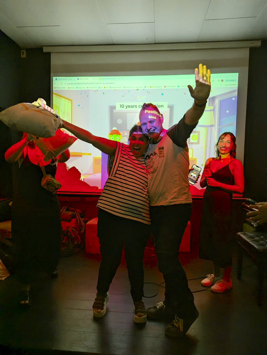 shar1z's tweet image. What a fun 10 year celebration of the #AWS user group Israel! 😱

My @DevOpsDaysTLV co-org @burdandrei and were the big winners in the Kahoot. 

Love our awesome community and can’t wait to see everyone at #devopsdays TLV next month 😍

Thanks for the pic @shimontolts ❤️