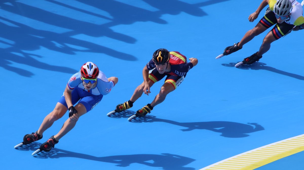 Deporte Castilla y León (@deportesjcyl) on Twitter photo 🛼 El patinador Adrián Alonso, del <a href="/Rolling_Lemons/">Rolling Lemons Valladolid</a>, consigue 2️⃣ medallas de bronce en la categoría junior de los World Skate Games que se están celebrando en Italia 👏🏻
🥉 10K eliminación
🥉 1.000 m.
¡Enorme, <a href="/adri_guindi/">Adrián Alonso García</a>! 🤩
#DeportesJCyL #wsg2024 🛼 El patinador Adrián Alonso, del <a href="/Rolling_Lemons/">Rolling Lemons Valladolid</a>, consigue 2️⃣ medallas de bronce en la categoría junior de los World Skate Games que se están celebrando en Italia 👏🏻
🥉 10K eliminación
🥉 1.000 m.
¡Enorme, <a href="/adri_guindi/">Adrián Alonso García</a>! 🤩
#DeportesJCyL #wsg2024