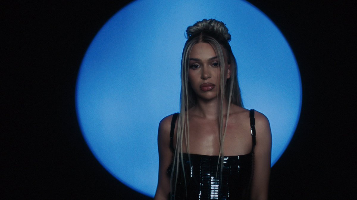 Estreno mundial de "La Joia", el documental de @Bad_Gyal_Pussy dirigido por David Camarero.
La 22ª edición de In-Edit Barcelona se inaugurará el 23 de octubre con el viaje emocional de la diva de Vilassar de Mar en su camino a la conquista del mainstream.