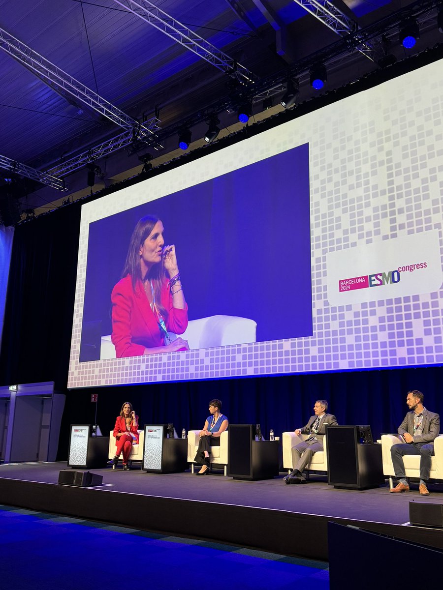 Valentina Gambardella (@valegambardella) on Twitter photo #ESMO24 wonderful session💥 on precision medicine 🎯for CRC patients with an amazing discussion on the role of ctDNA 🧬💉🩸by <a href="/TarazonaNoelia/">Noelia Tarazona</a>. Future perspectives 💡and unmet needs #ESMO24 wonderful session💥 on precision medicine 🎯for CRC patients with an amazing discussion on the role of ctDNA 🧬💉🩸by <a href="/TarazonaNoelia/">Noelia Tarazona</a>. Future perspectives 💡and unmet needs