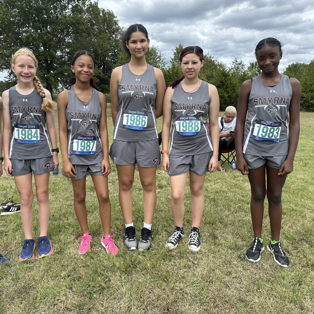 These girls did a great job at the Siegel Invitational this Saturday! Everyone broke their PR! #PantherPride