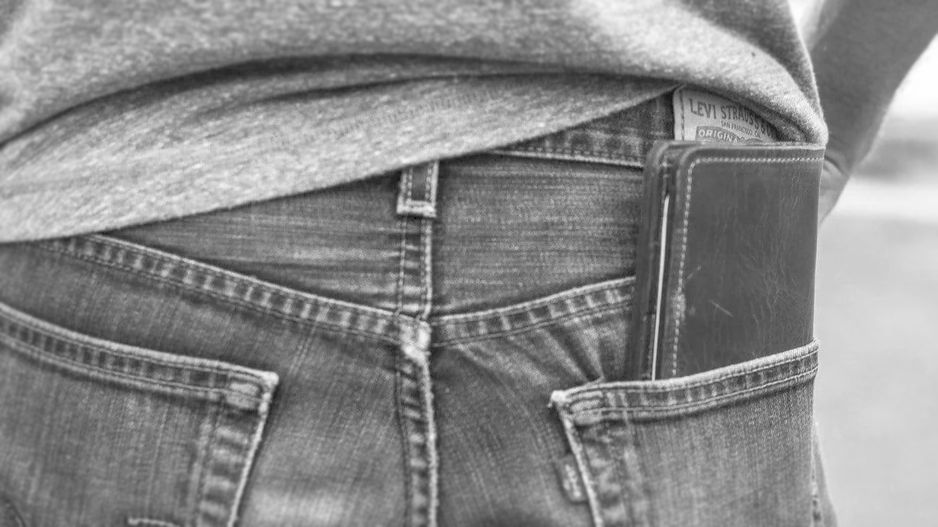 MRACELY's tweet image. Take a mindful rest to discover the many ways to use a pocket notebook. buff.ly/3Q3BrAA #EverydayCarry #EDC #PocketNotebook