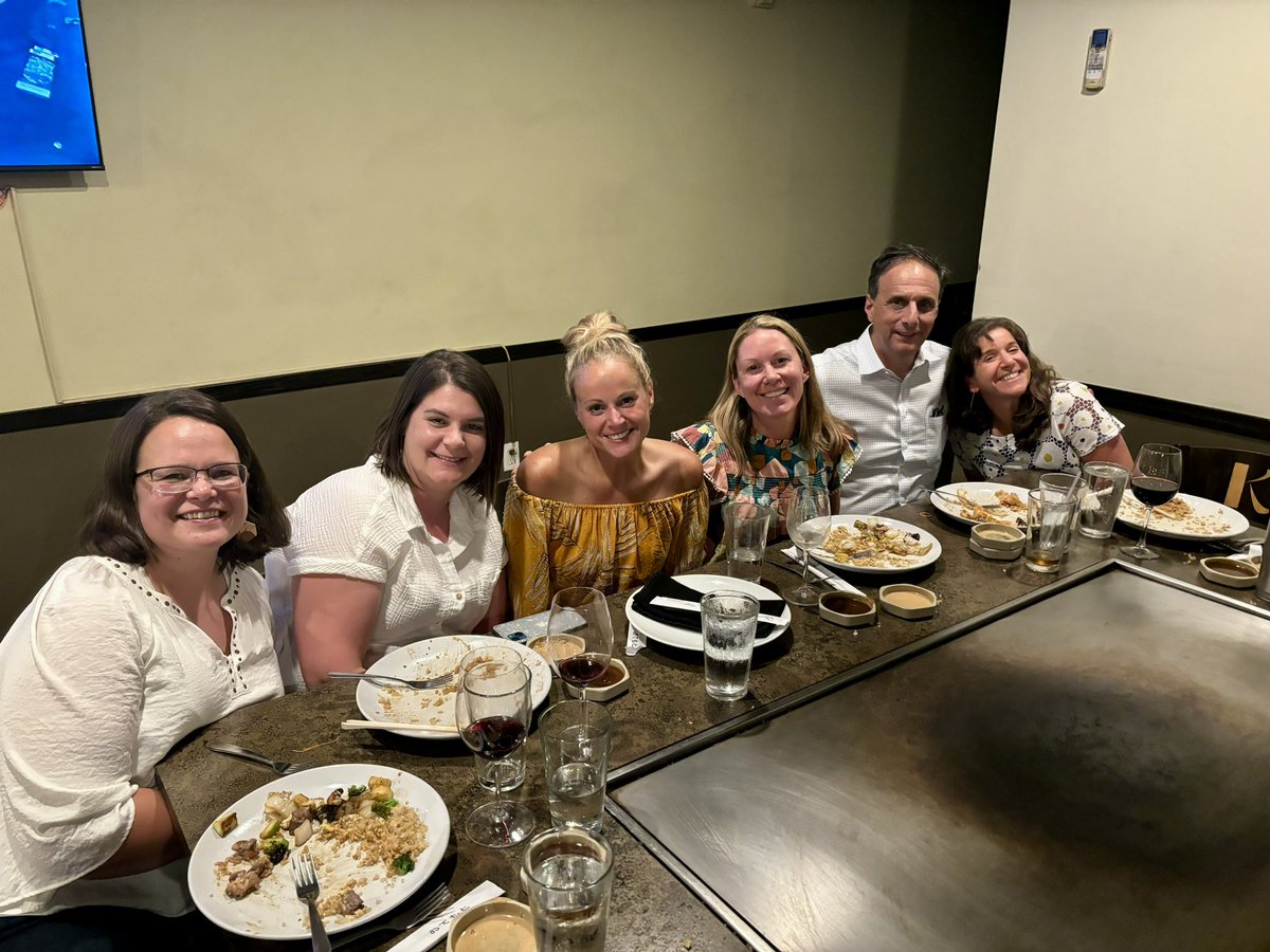 SCibmhs's tweet image. Iowa BEST really is the best! @stew2123 @iowa_scsmh  what a great conference!