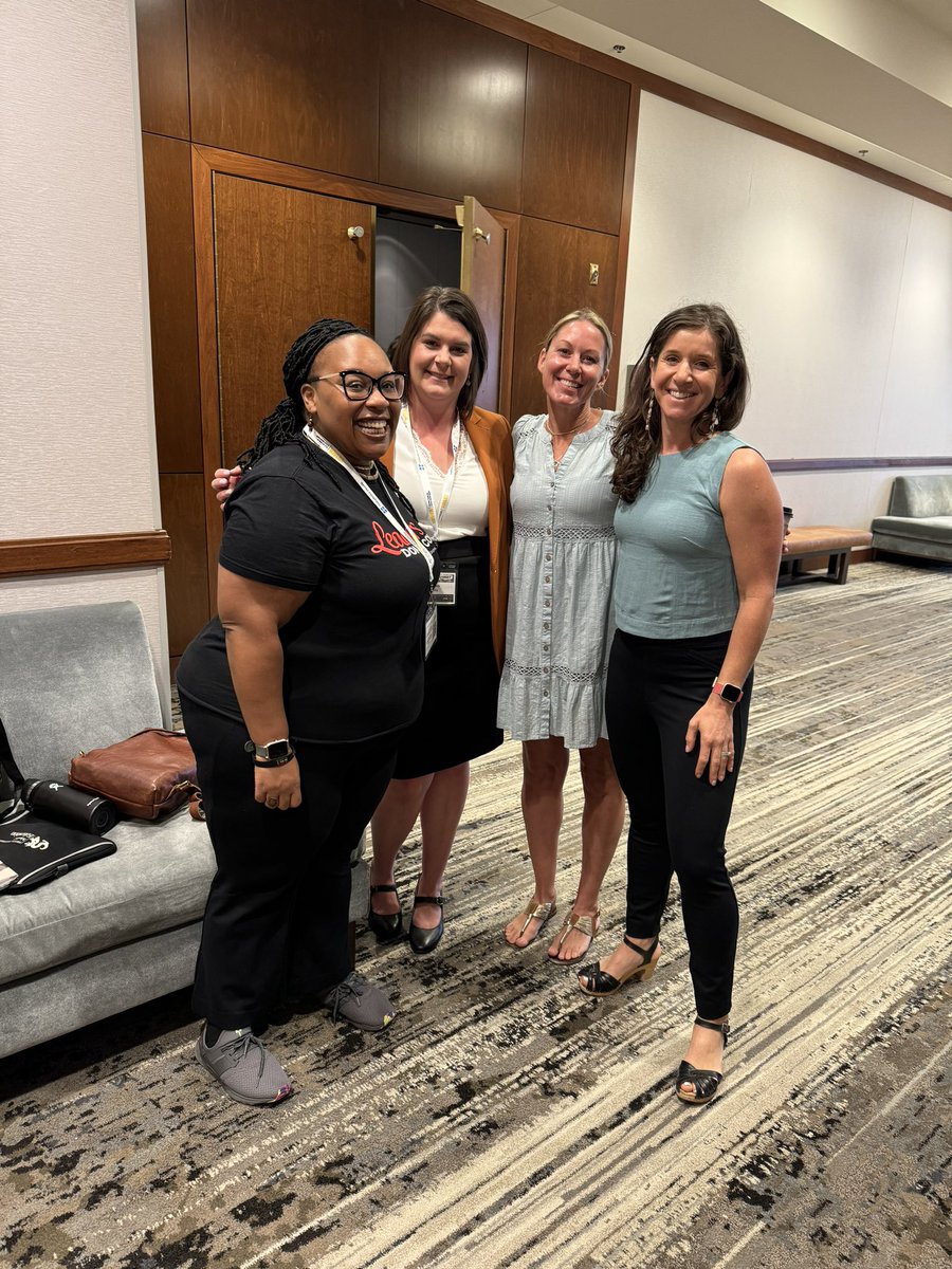 SCibmhs's tweet image. Iowa BEST really is the best! @stew2123 @iowa_scsmh  what a great conference!