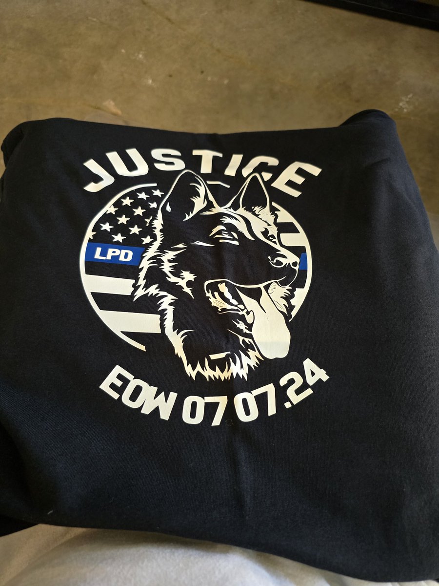 Back Our Blue tweet media