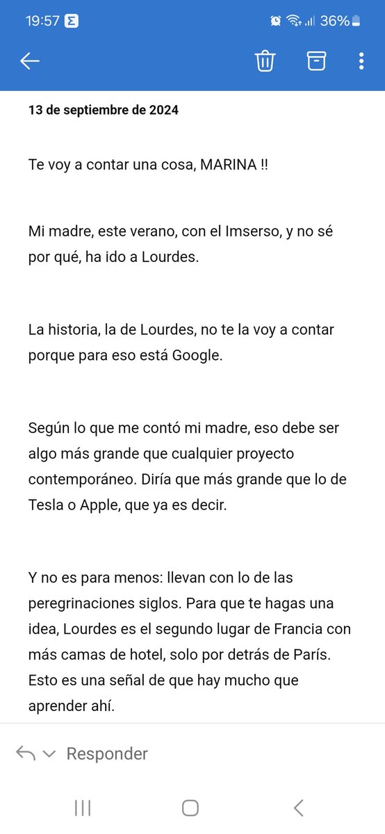marinamyg's tweet photo. No sé quién está a los mandos del correo del Colegio de Fisioterapeutas de Castilla y León,  pero creo que le ha sentado mal la vuelta de las vacaciones 🤣🤣🤣 https://t.co/r7BQue7xkf