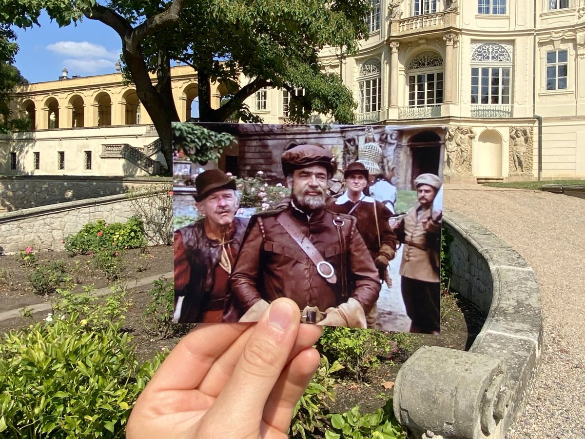 Filmové políčko tweet media