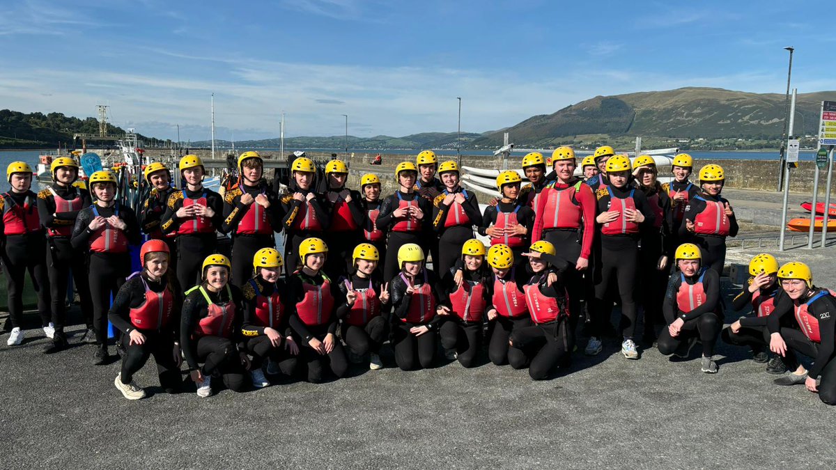 StMacDarasTY's tweet photo. Group A's turn for kayaking this afternoon!
@StMacDarasCC @ddletb #TYbonding https://t.co/A2EdI64W9x