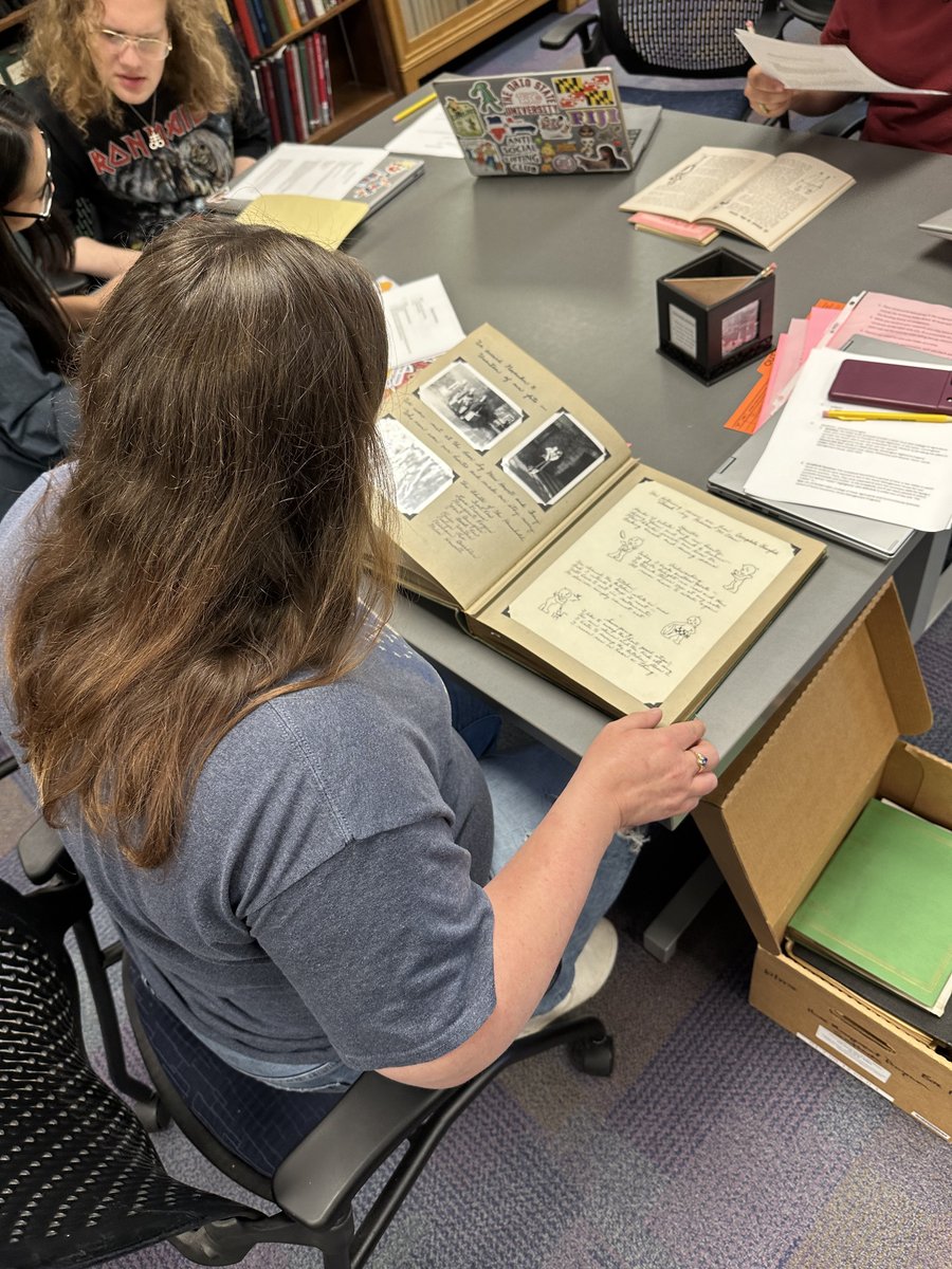 HistoryPraxisLab tweet media