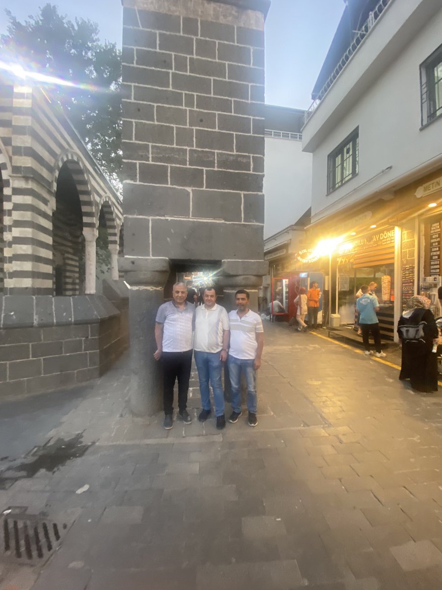 İZMİR SGK İL MÜDÜRÜ KİRVEM HİDAYET BAYDİLLİ CİNAYET BÜRO dan KİRVEM MEHMET BİBER in ZİYARETLERİ İÇİN TEŞEKKÜR EDERİM.