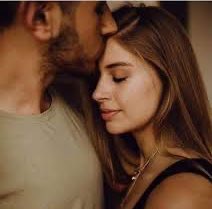 لا أذكُر أني احببتُ شيئاً في هذا العالم المُرتبك بقدر ما أحببتُ شعور الطمأنينة الذي اهديتني إِياه بقربك ..".

#عطني_كلمه_من_القلب