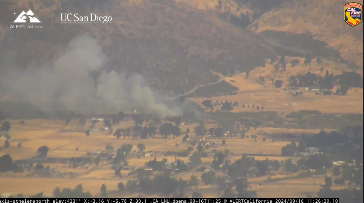 CALFIRELNU's tweet photo. #PoppyFire: CAL FIRE/South Lake County FPD is at scene of a vegetation fire, approximately 1/2 acre in grass and brush near the 15200 block of Poppy Lane in Middletown. The fire is burning at a moderate rate of spread. https://t.co/VzHBiDkXGz