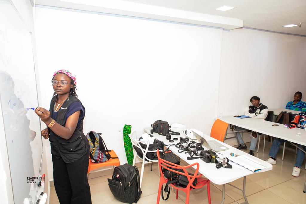 somasoafrika's tweet photo. We just concluded our photography workshop, "Framing Your Voices," in partnership with @nadharia.cbo . Over the course of the program, we provided participants with access to essential photography equipment and embraced a hands-on approach to teaching. https://t.co/1ngWKFXBD1