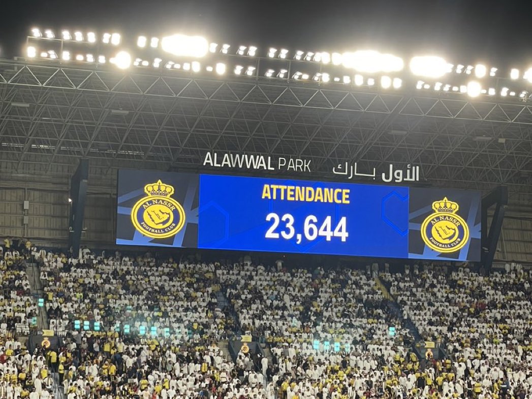 N9rawi__10's tweet photo. لم يحترموكم فلماذا تحضرون https://t.co/V2IYiECGra