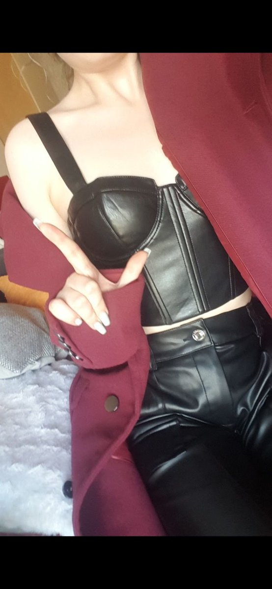 🍁Herrin Lillith🍁 tweet media