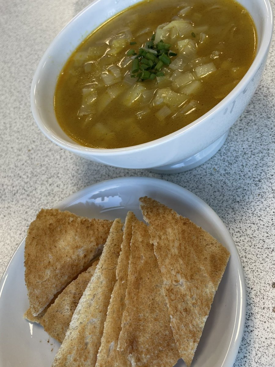 Seniors are working on their CSTP this week with their soup! Fantastic work!! 💜💚