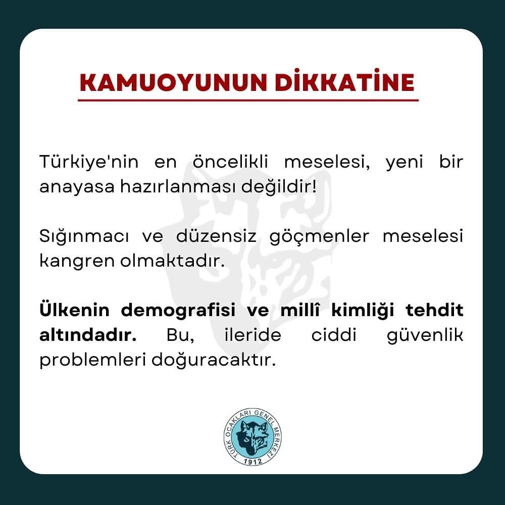 Türkiye’nin en öncelikli meselesi, yeni bir anayasa hazırlanması değildir❗️

❌Sığınmacı ve düzensiz göçmenler meselesi kangren olmaktadır.

⚠️ Ülkenin demografisi ve millî kimliği tehdit altındadır. Bu, ileride ciddi güvenlik problemleri doğuracaktır.