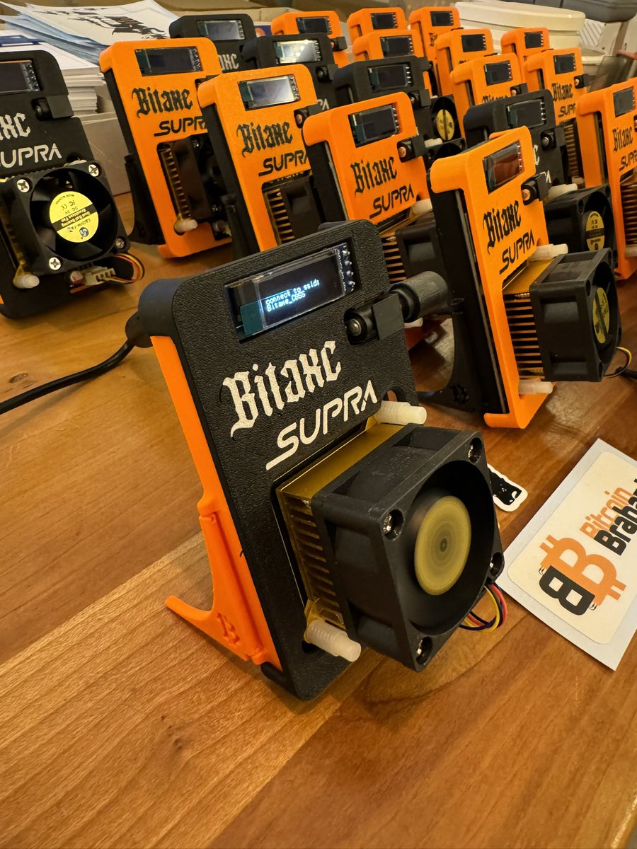 BitcoinBrabant's tweet image. GIVEAWAY🚨 BITAXE SUPRA 🚨⛏️🔥👀After some discussion with the plebs we heard that this is the way to propel our shop on the interweb. Us nerds suck at marketing apparently so here it is. Comment, re(x) how do you say retweet these days? And like this post to win a #bitaxe supra…