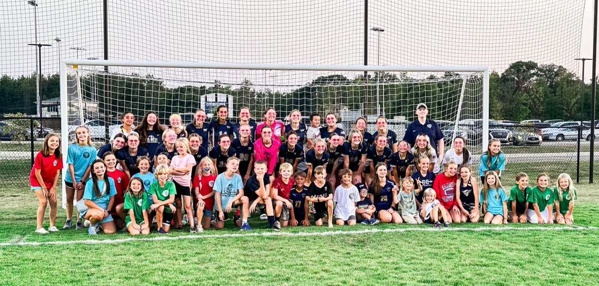 10-1 win tonight.

<a href="/AdisonMelton/">Adison Melton</a> with 5 goals and 2 assists.  Hardister with 2 goals.
<a href="/GM2ley/">G Tooley</a> goal and an assist
<a href="/juliacowley07/">Julia Cowley</a> goal
Regalado goal
Pluim and Reed each with an assist.