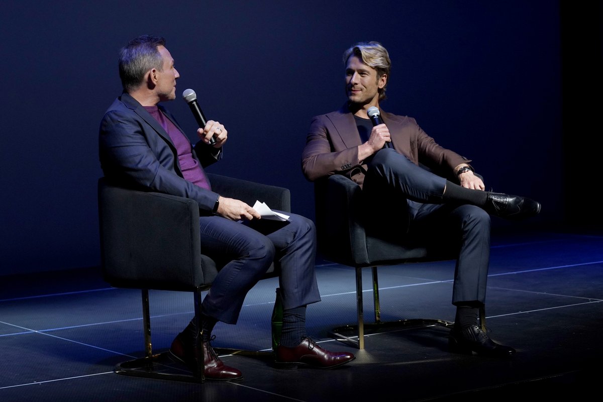 Netflix Queue tweet media