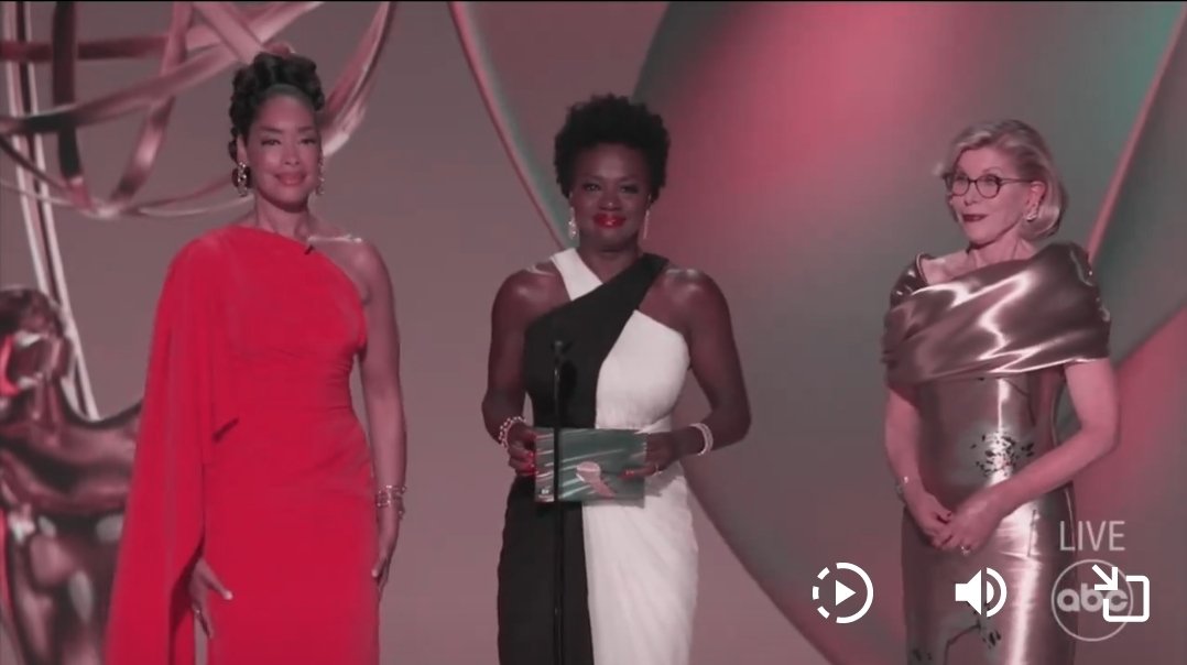 Feyii 🍫🍫🍫 tweet media