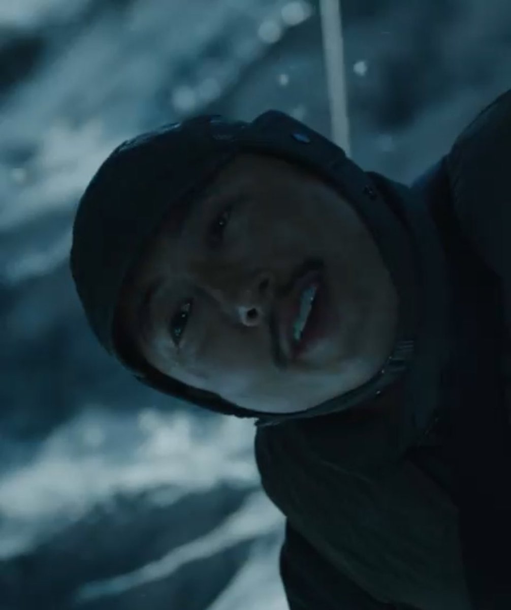 DiscussingFilm's tweet photo. First look at Steven Yeun, Mark Ruffalo and Toni Collette in Bong Joon-ho’s ‘MICKEY 17’

Trailer releases tomorrow. https://t.co/yT7z5FRQPl