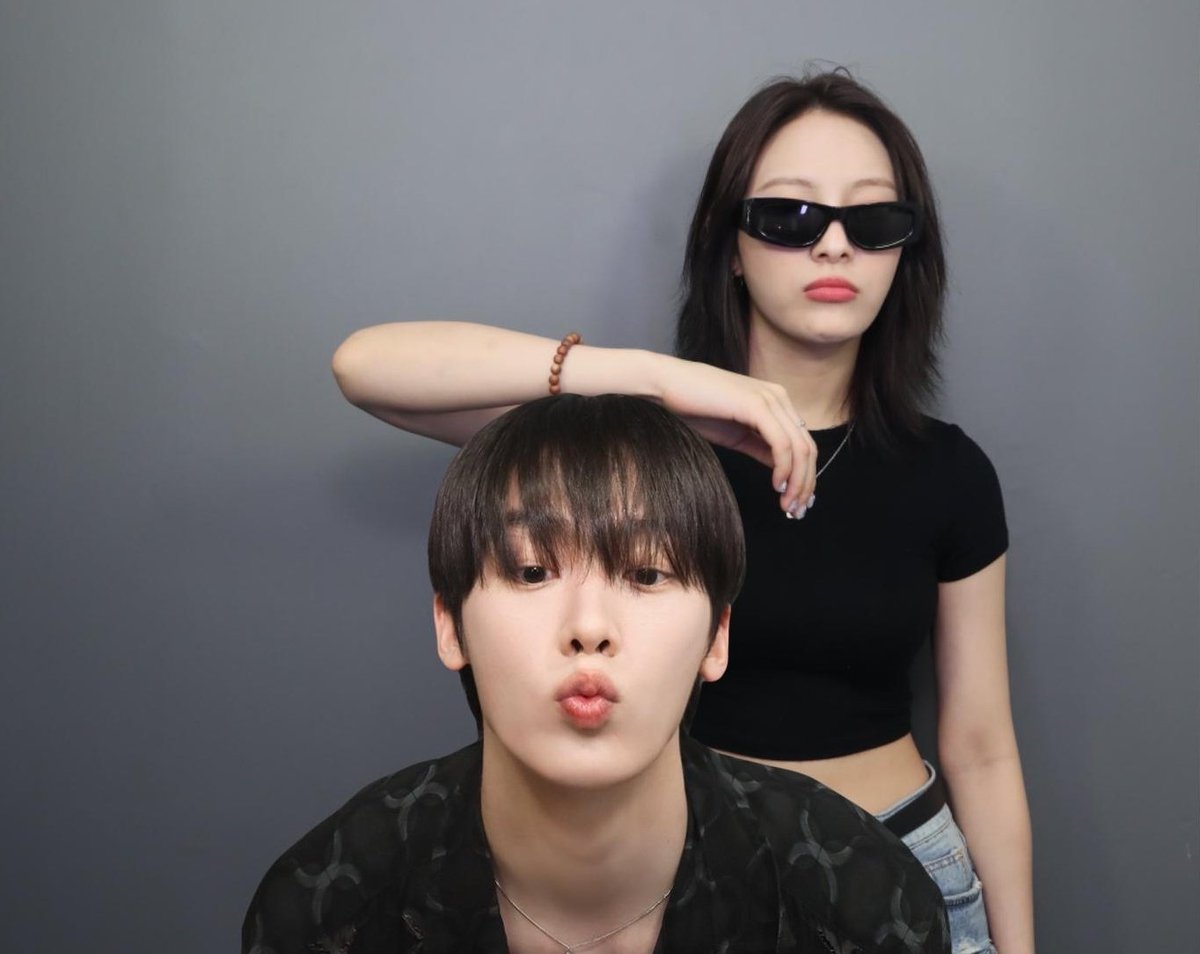 📷 😁 📸
#윤산하/#문수아