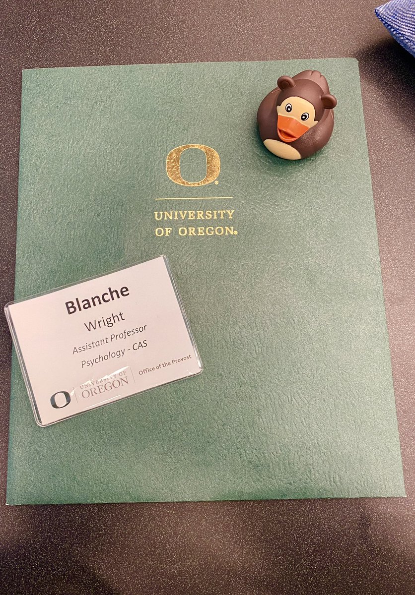 I came across this perfect patito at faculty orientation to commemorate  the transition from a Bruin 🐻 to a Duck 🦆! Let’s goooo Professor Wright!! Super excited &amp; grateful I remain on the qtr system 😂 #AcademicChatter