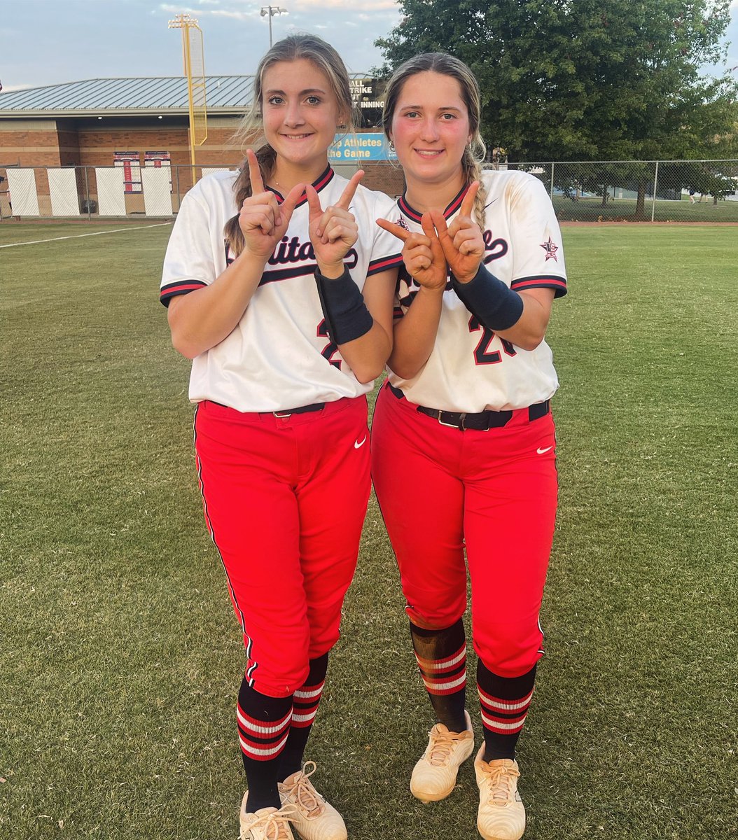 Generals sweep Ridgeland 3-0 with a 8-0 win! Addie Edwards earned her 600th career strikeout and Ella Blansit was 3 for 3 at the plate! 🥎❤️💙⭐️