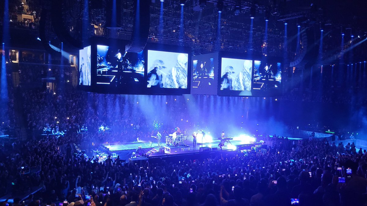DFische2's tweet photo. LINKIN PARK!!! https://t.co/fzK0xWKTdK