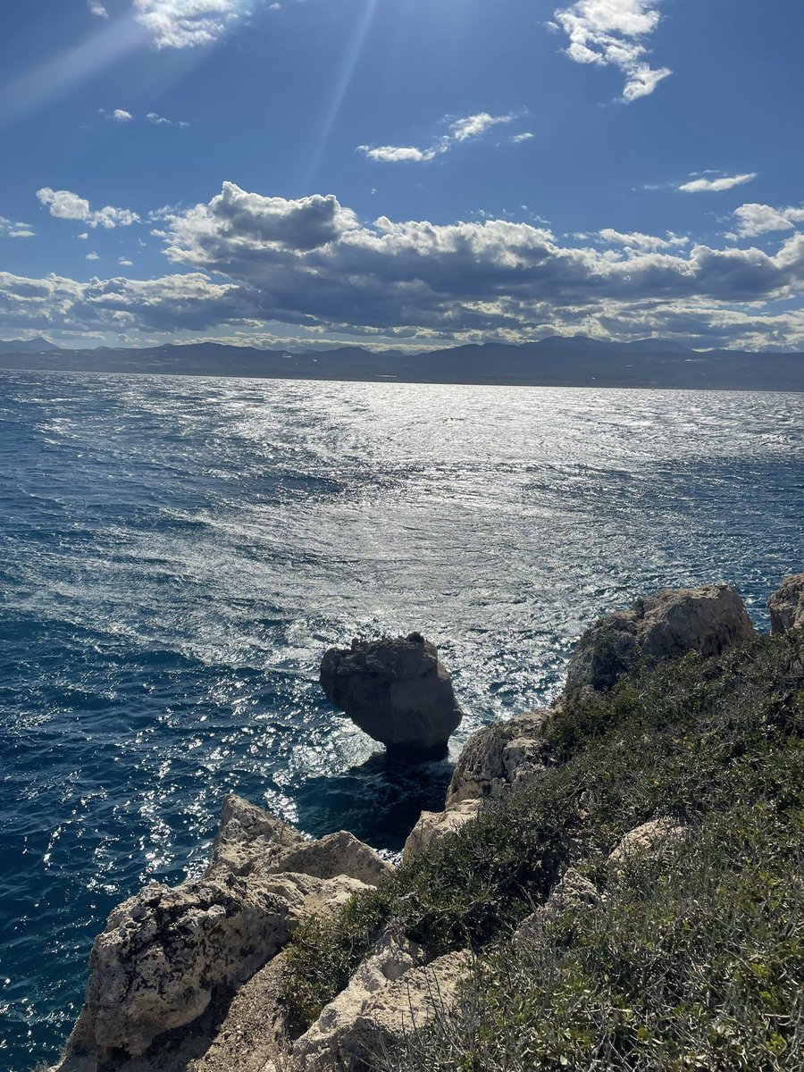 Klaus Reicherter (@activefaults) on Twitter photo #Perachora notches = uplifting coast by earthquakes see <a href="/sascha_rs/">Sascha Schneiderwind</a> Papers applying fuzzy logic. #Perachora notches = uplifting coast by earthquakes see <a href="/sascha_rs/">Sascha Schneiderwind</a> Papers applying fuzzy logic.