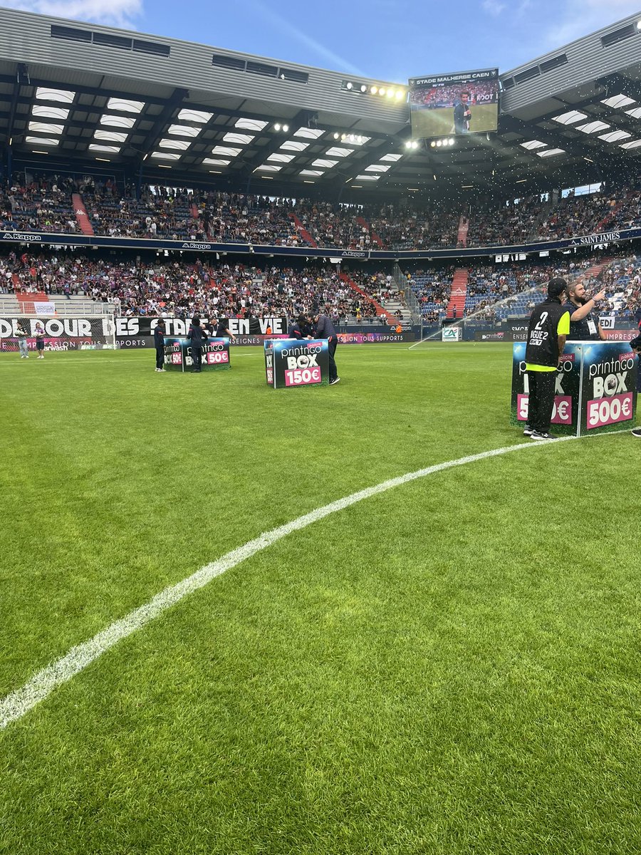 PrintngoBox (@printngobox_off) on Twitter photo Quoi ? on a encore perdu ? 😞
Heureusement on rejoue dans moins 4 jours ! 🙂
Tu veux assister à la première victoire de la saison ? Tu veux tester nos légendaires <a href="/Printngobox_off/">PrintngoBox</a> 📦
Il suffit de republier ce post avant jeudi 12 h pour être tiré au sort 🔥
<a href="/SMCaen/">Stade Malherbe Caen</a> Quoi ? on a encore perdu ? 😞
Heureusement on rejoue dans moins 4 jours ! 🙂
Tu veux assister à la première victoire de la saison ? Tu veux tester nos légendaires <a href="/Printngobox_off/">PrintngoBox</a> 📦
Il suffit de republier ce post avant jeudi 12 h pour être tiré au sort 🔥
<a href="/SMCaen/">Stade Malherbe Caen</a>