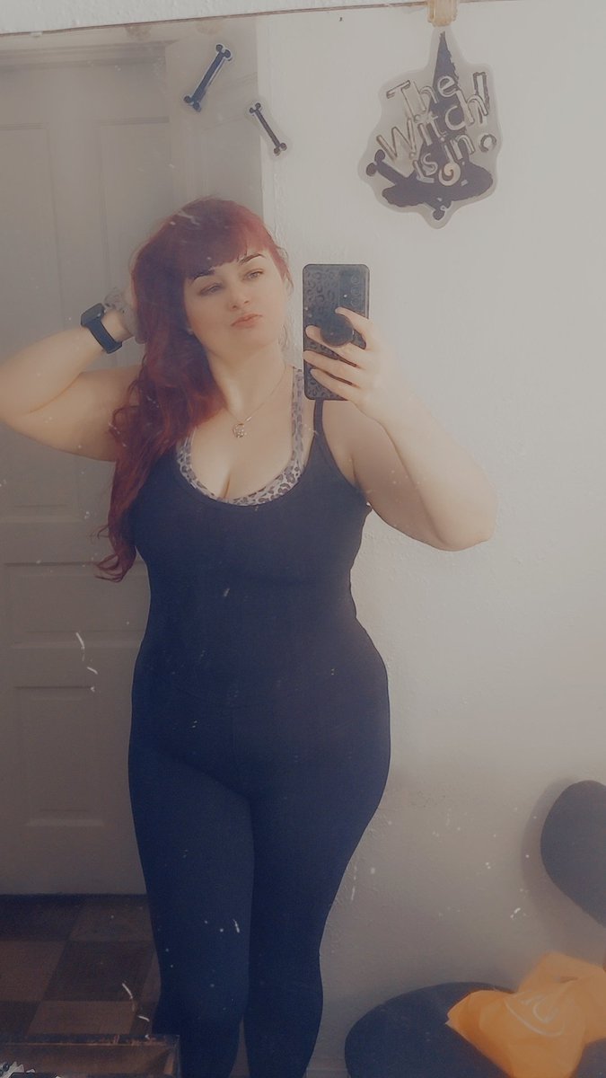 CyanideMx's tweet photo. Getting ready for Vixen Kitten Burlesque rehearsals tonight for our upcoming show November 16th Villains. Save the Date it's going to be deliciously evil! https://t.co/h79adEogxk