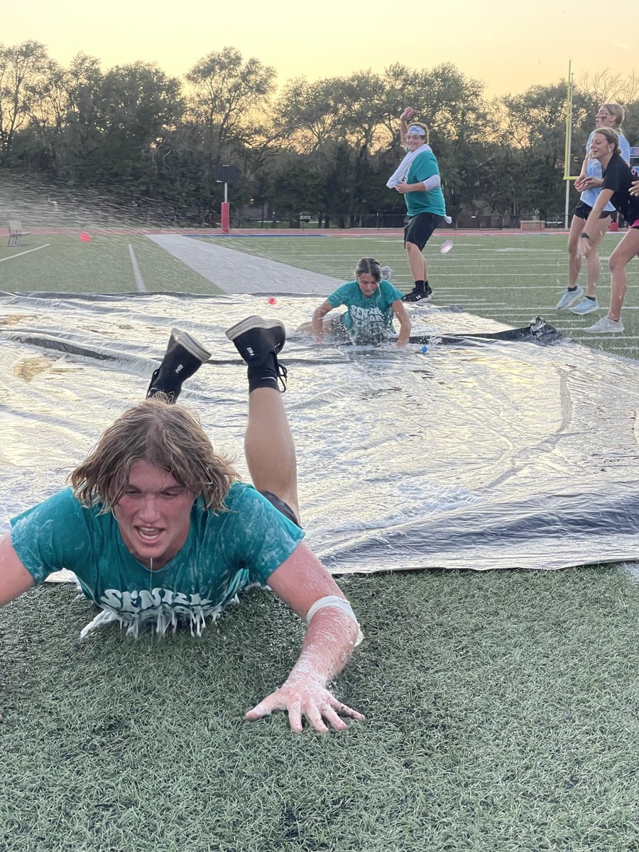 CHS Student Council tweet media