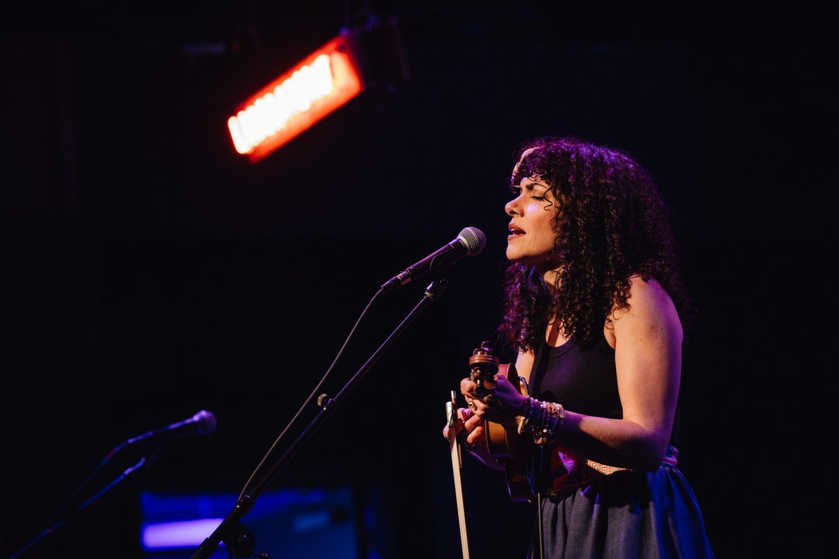 Couldn’t have asked for a better way to ring in Hispanic Heritage Month! 💐 Thank you <a href="/carriemusictx/">Carrie Rodriguez</a>, @ginachavez &amp; Felix Contreras!

📸: <a href="/RachelParkerPix/">Rachel Parker</a>