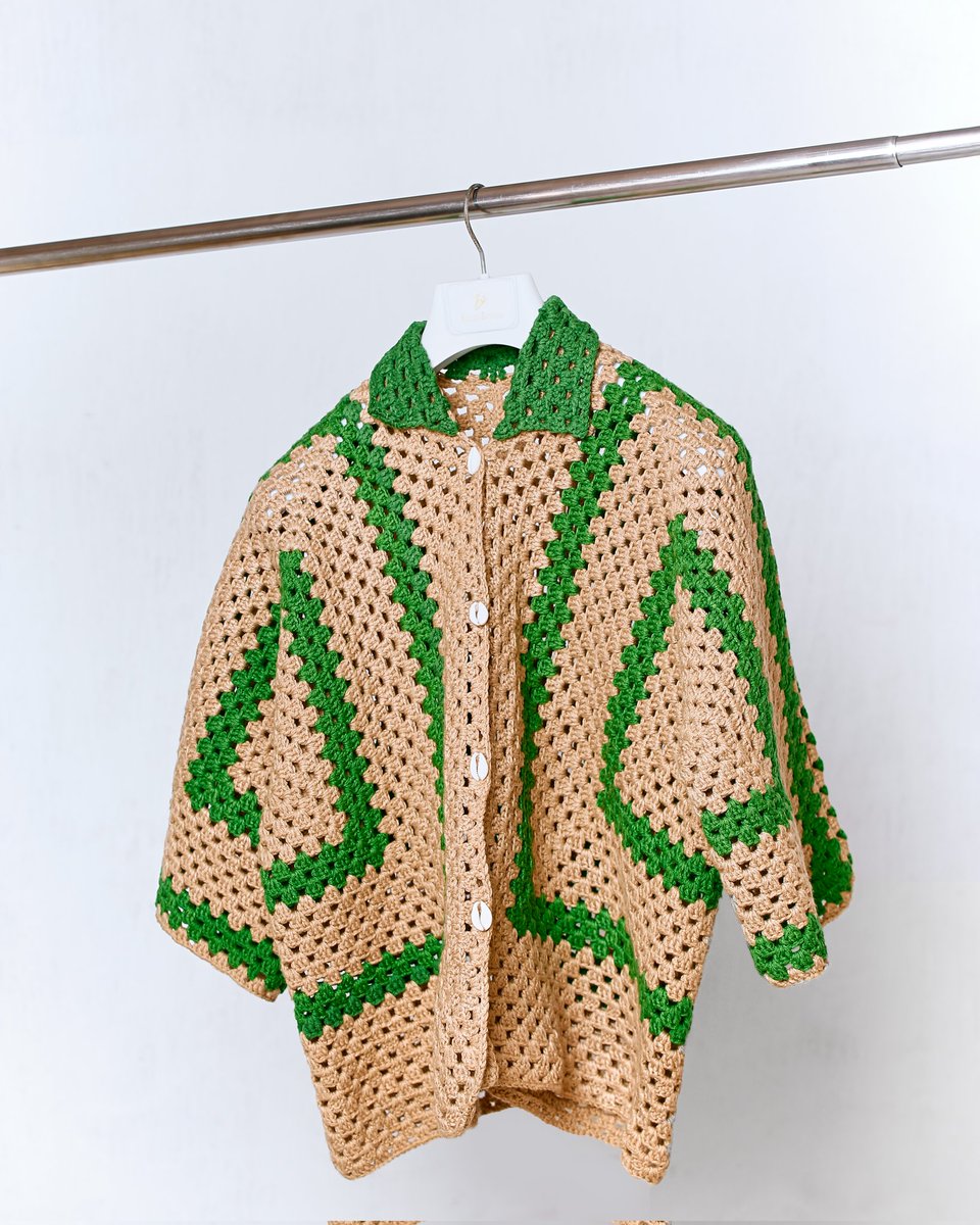 _yeemah's tweet image. I need my crochet brand to go viral I put so much effort in making these pieces 🧶

Ps: if you come across this please RT 🥺