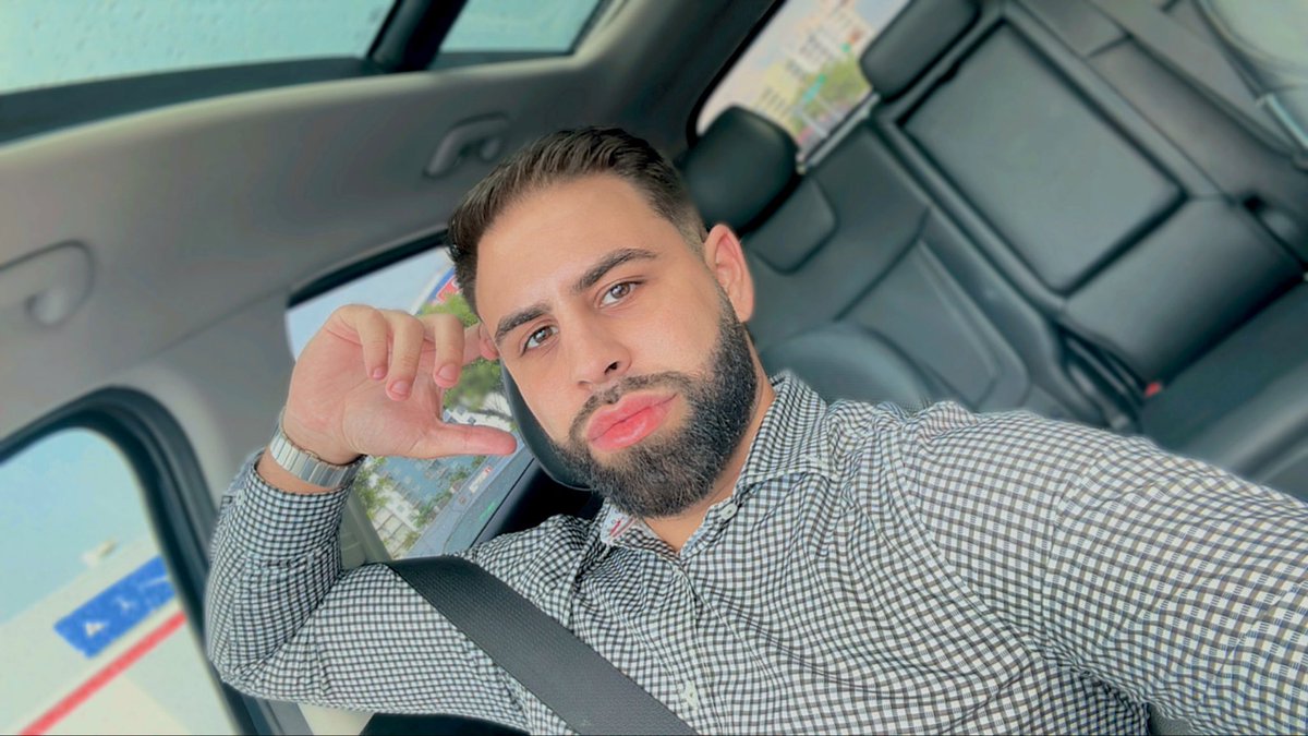 monday face 😴
