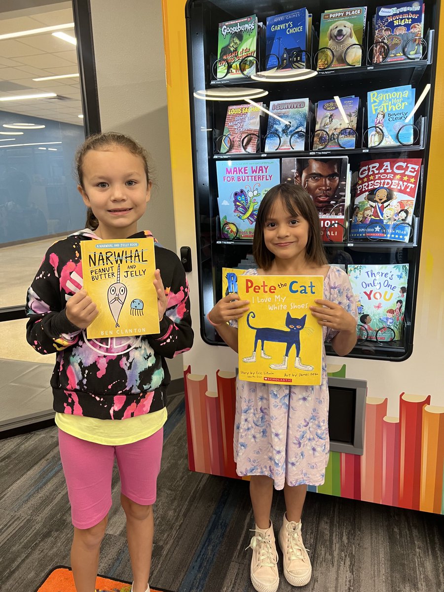 Harmony Hawks (@harmonyecisd) on Twitter photo Our first two Harmony Hawks earn their free books for excellent displays of Safe, Respectful,and Responsible behaviors.😀 <a href="/harmonyecisd/">Harmony Hawks</a> Our first two Harmony Hawks earn their free books for excellent displays of Safe, Respectful,and Responsible behaviors.😀 <a href="/harmonyecisd/">Harmony Hawks</a>