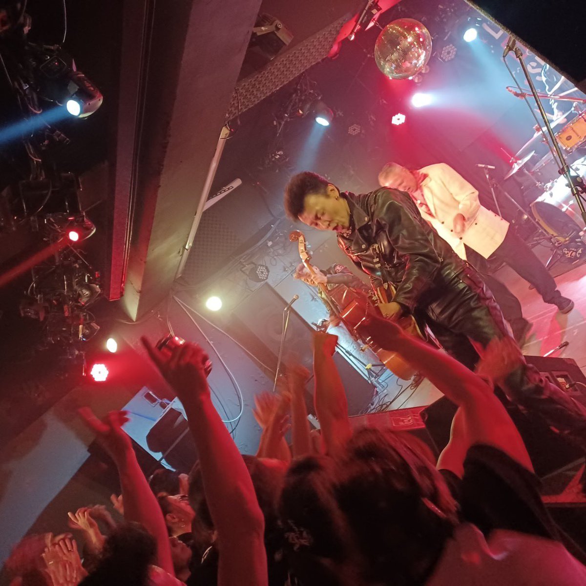 SlapBass_nob's tweet photo. Levi Dexter&amp;RockABilly Spirals
ツアー2日目　富山
無事終了🎶

ご来場頂きました皆様！
スタッフ関係者の皆様！
出演者の皆様！

ありがとうございました！

本日は富山を満喫させて頂きます♪ https://t.co/ZYSPDsInyv