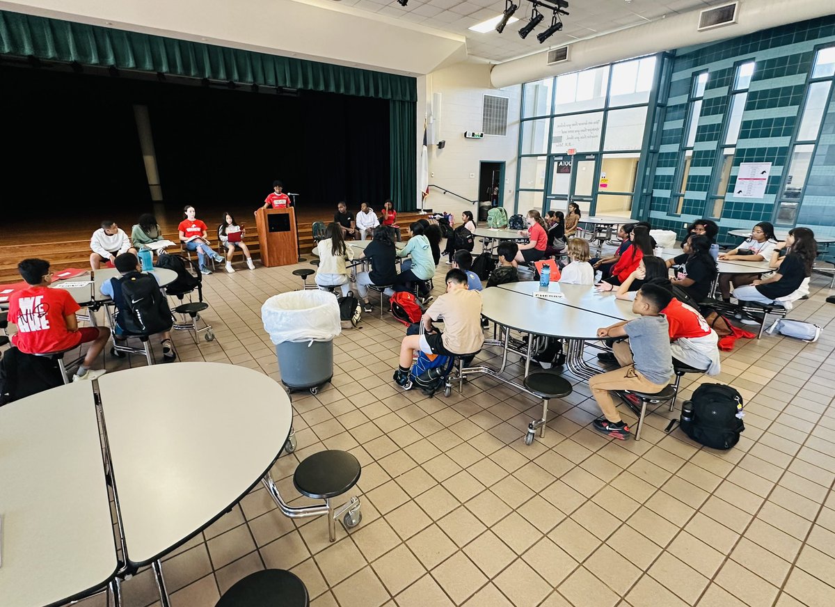 BBMS Student Council is fully up and running after their first meeting of the new school year ⚖️🌟🌎 

Shoutout to Mr. Greenwell, Mrs. Lewis, &amp; Mrs. Kamerer for sponsoring this awesome group! 

#BuildingTheBest #BBMS