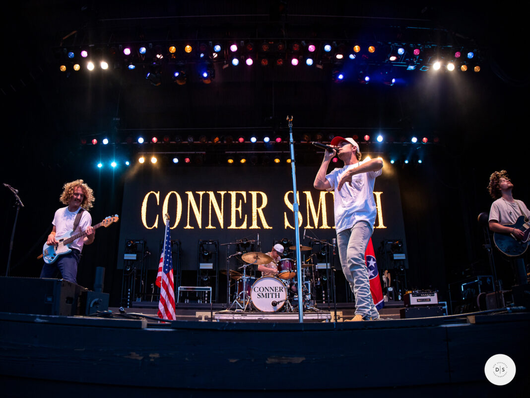 Upcoming Event: Conner Smith at The Grizzly Rose 10.11.2024 denverentertainmenthub.com/2024/09/16/con… via <a href="/HubDenver/">Denver Entertainment Hub</a>  <a href="/TheGrizzlyRose/">Grizzly Rose</a> <a href="/DebSchaeferPics/">deb schaefer</a> #connersmithmusic
Photo Credit: Deb Schaefer