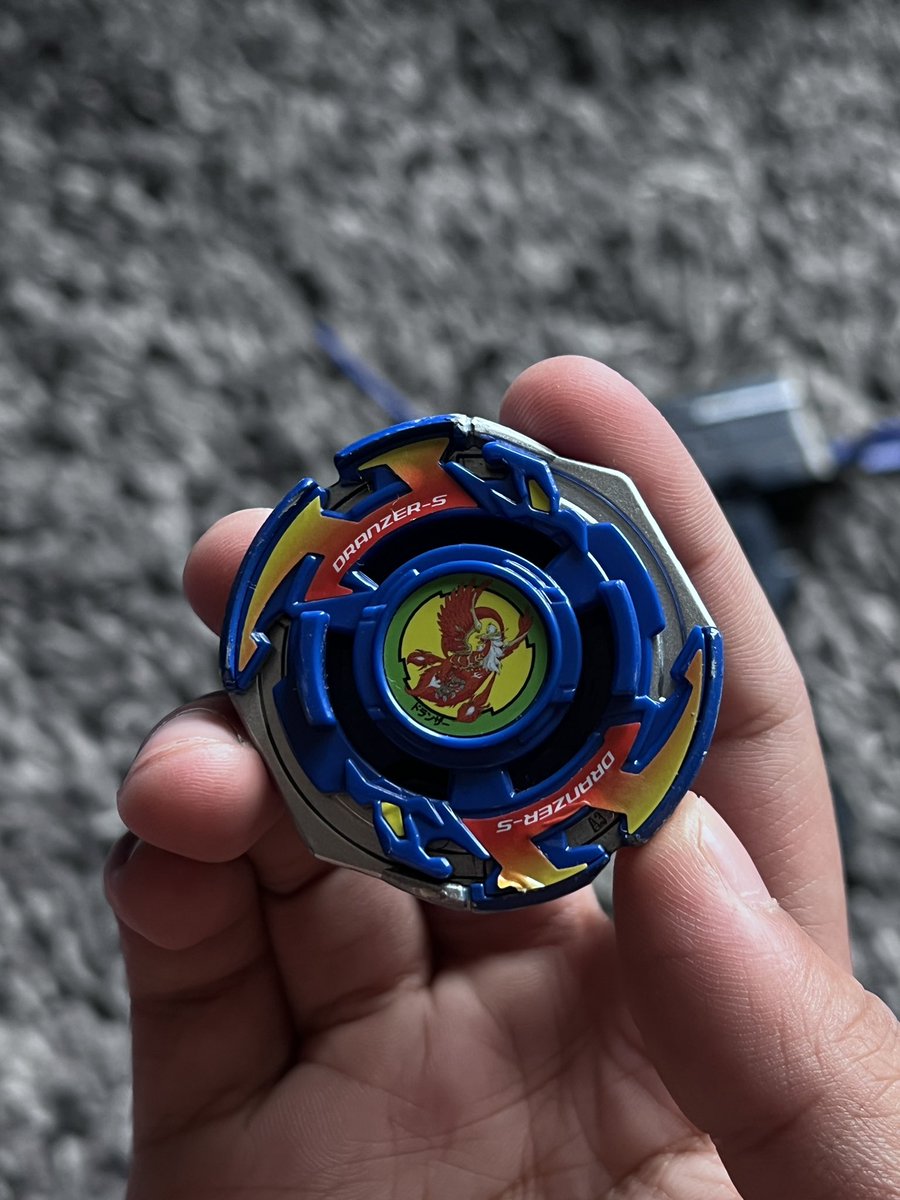 mayZo223's tweet photo. 😭😭 #beybladex #BEYBLADEX https://t.co/JkwzCmjgVw