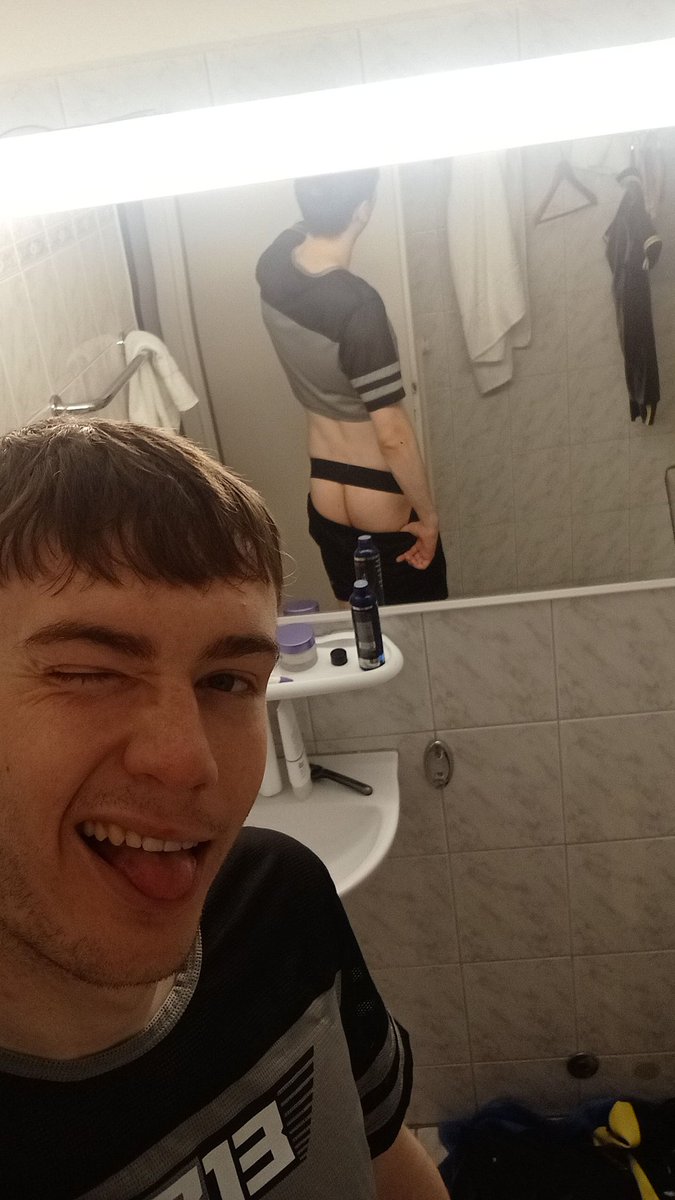 London Rubber tweet media