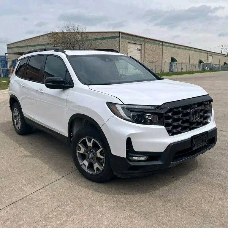 LockyIce's tweet image. 2022 Honda Passport TrailSport AWD - 
PRICE $4000
DOWN PAYMENT $500
FINANCING AND PAYMENT 
Clean title
Make:Honda
Year:2022
Trim: TrailSport AWD
Body type:SUV / Crossover
Exterior color:White
Interior color:Black
Mileage:41,950 miles
Transmission:Automatic
Engine:280 3.5L V6