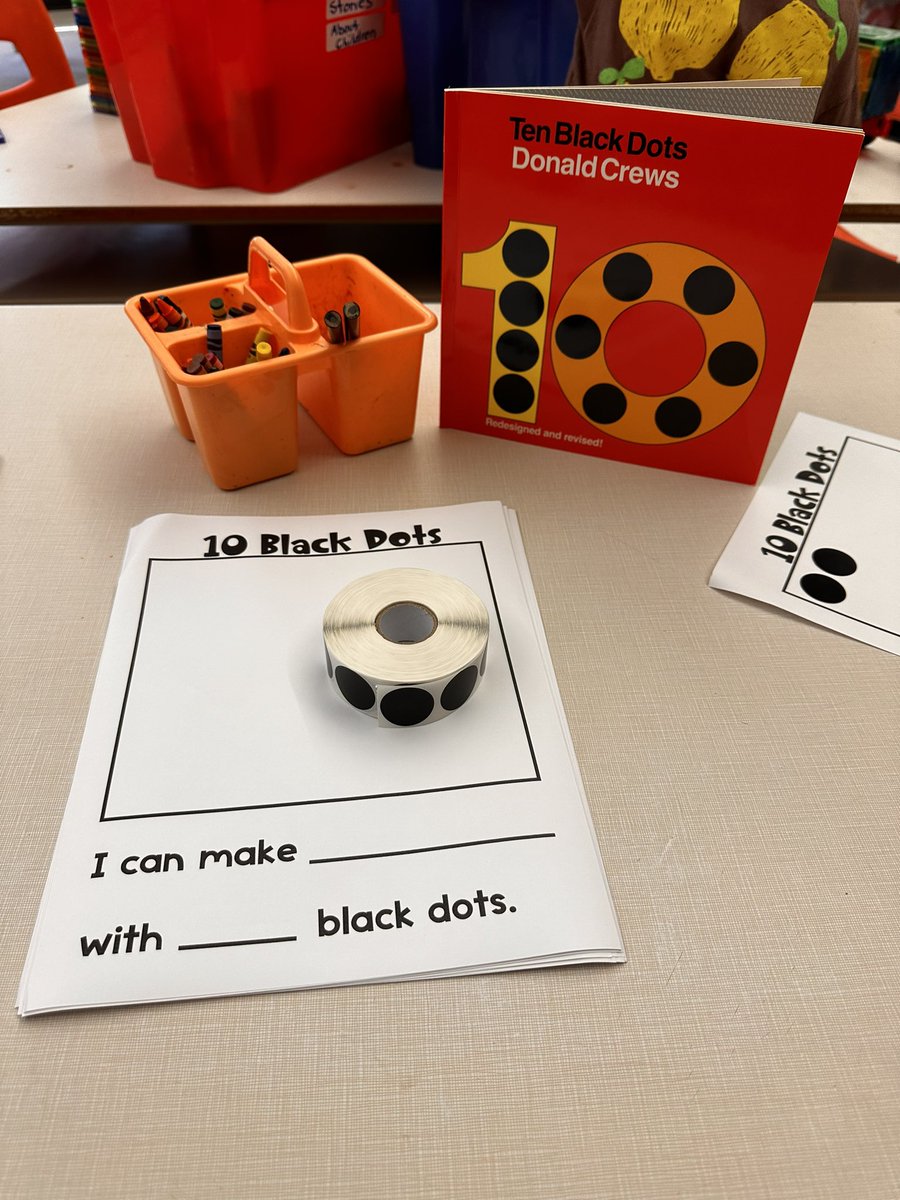 msmihaychukWM's tweet photo. ⚫️⚫️⚫️⚫️⚫️Ten Black Dots for 
10 days of school! ⚫️⚫️⚫️⚫️⚫️ https://t.co/pDmQEQo89E