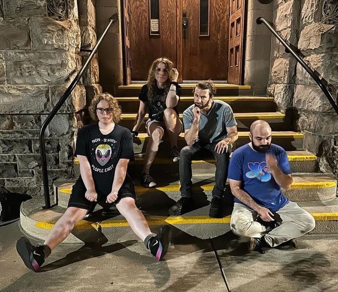 maxmobarry's tweet image. Rock and Roll McDonald's: we're eating good on tour with @MacSabbath 🍔

Phoenix rocked a hot one and now we begin our week in the one and only Texas. Loving the challenge of opening for bands that really know how to set a mood and entertain a room full of people.
@flummoxband