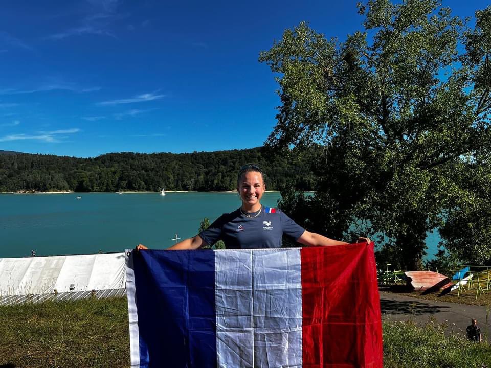 Aviron Club 94 (@94aviron) on Twitter photo Entre l'effervescence Olympique et Paralympique de Paris 2024, le club a vibré fort pour une rameuse du club cet été : Justine se classe 6e au Championnat du Monde U23 de Saint-Catharines (CAN) !😎
<a href="/FFAviron/">Fédération Française d'Aviron</a> <a href="/AvironLifa/">LIFA</a> <a href="/villedechoisy/">Choisy-le-Roi</a> <a href="/VilledeThiais/">Ville de Thiais</a> Entre l'effervescence Olympique et Paralympique de Paris 2024, le club a vibré fort pour une rameuse du club cet été : Justine se classe 6e au Championnat du Monde U23 de Saint-Catharines (CAN) !😎
<a href="/FFAviron/">Fédération Française d'Aviron</a> <a href="/AvironLifa/">LIFA</a> <a href="/villedechoisy/">Choisy-le-Roi</a> <a href="/VilledeThiais/">Ville de Thiais</a>